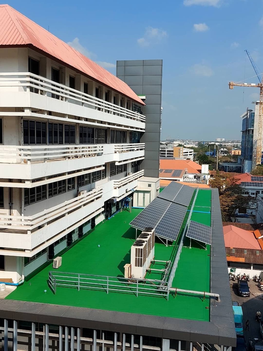 งานนซึมดาดฟ้า ด้วย PU Waterproofing@มหาลัยธรรมศาตร์